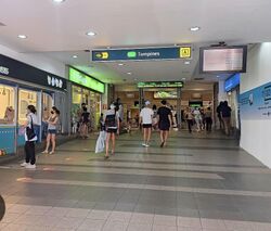 Choa Chu Kang Drive (D23), Retail #626960771
